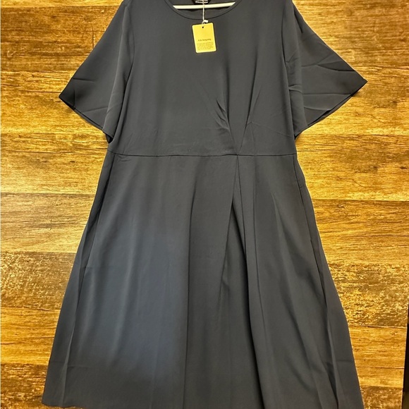 BloomChic Navy Blue A-line Midi Dress with Crew Neck Size 18-20 - Picture 1 of 11